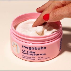 SOLD OUT i can’t delete the listing but it’s sold